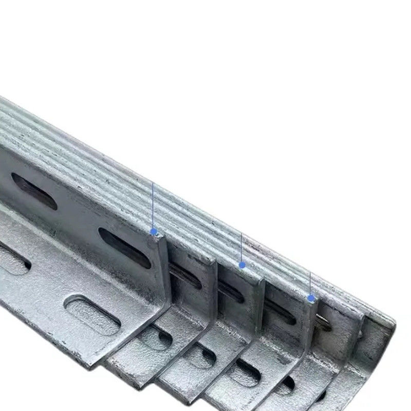Flexible 90 Degree Galvanized 18 Gauge Slotted Angle 5-10mm Hole Dia Slotted Angle Iron