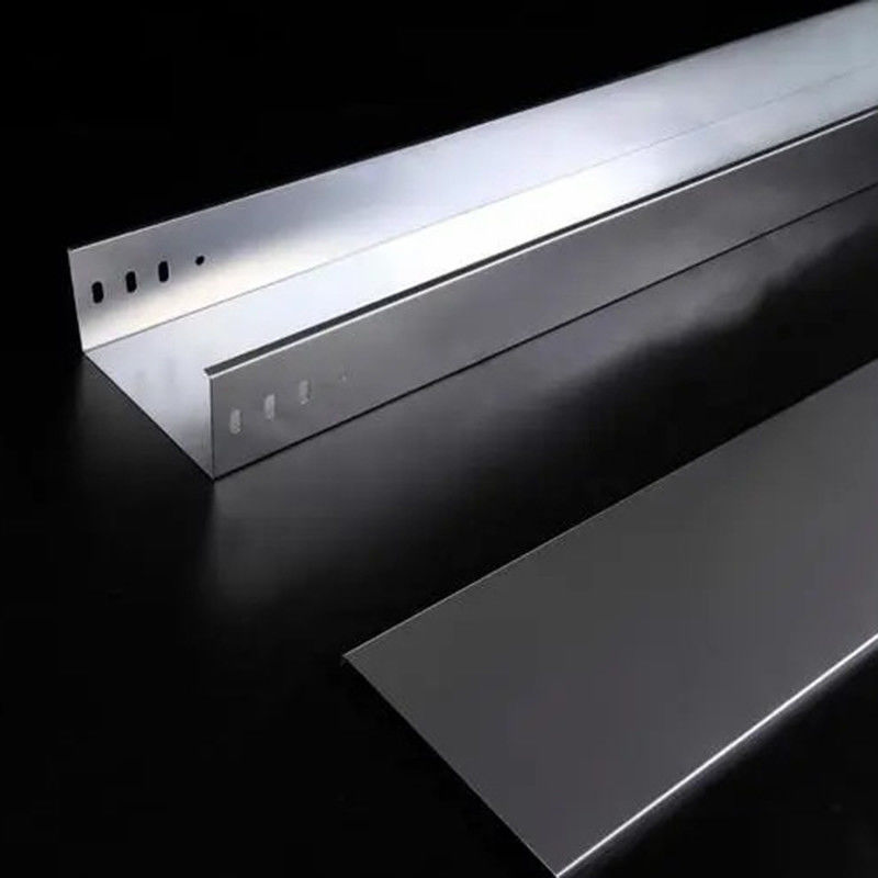 Thường gắn thép thang loại Cable Tray Pre Gal Electro Gal HDG Bột phủ sơn Hot Dip Galvanized Cable Tray