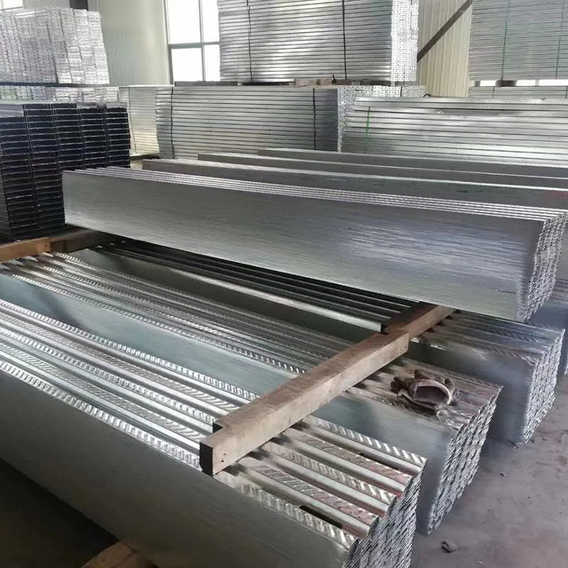 500kg/m2 Ultimate Strength Solar Panel Walkway for Rooftop PV Solar Panel Installation